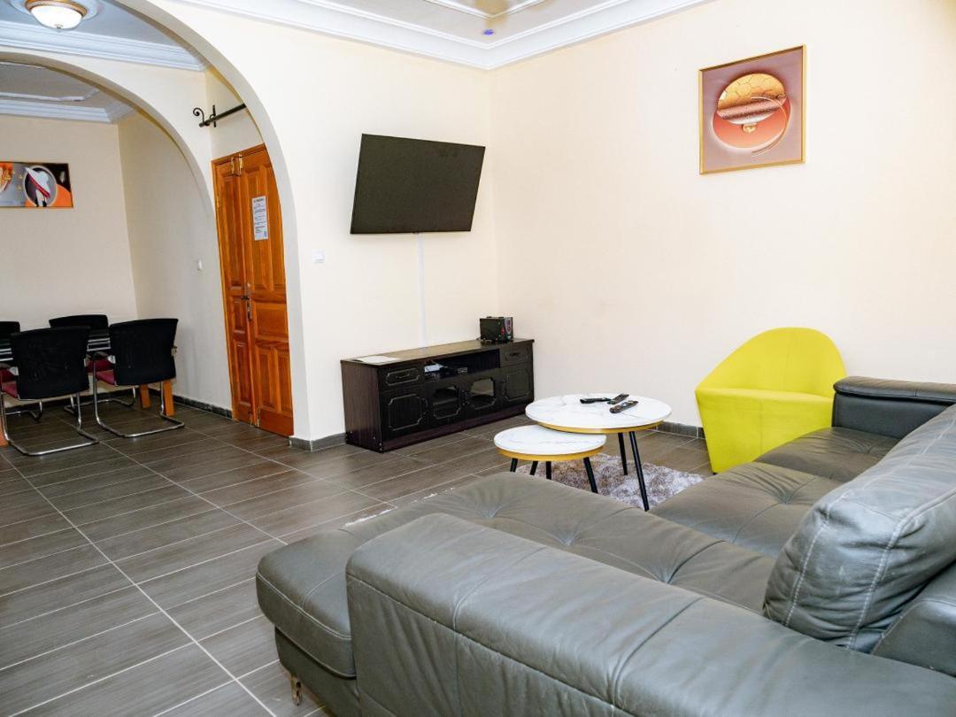 R&D Residence Douala Buitenkant foto