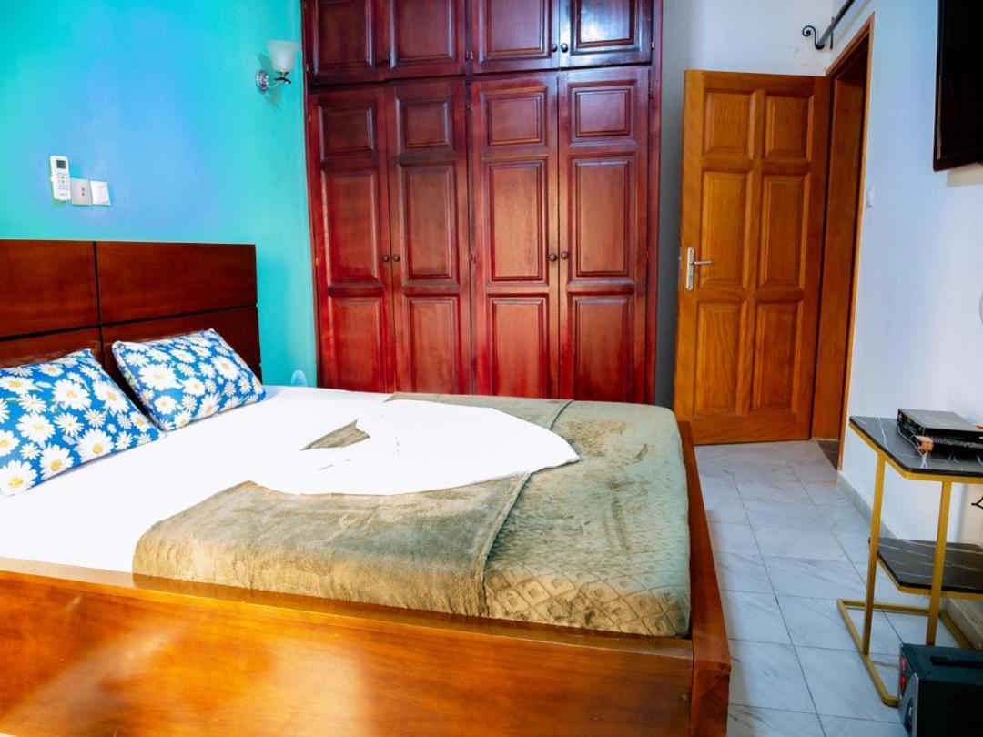 R&D Residence Douala Buitenkant foto